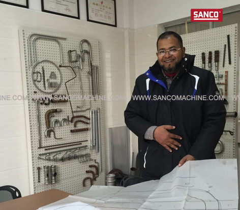 孟加拉客戶購買彎管機